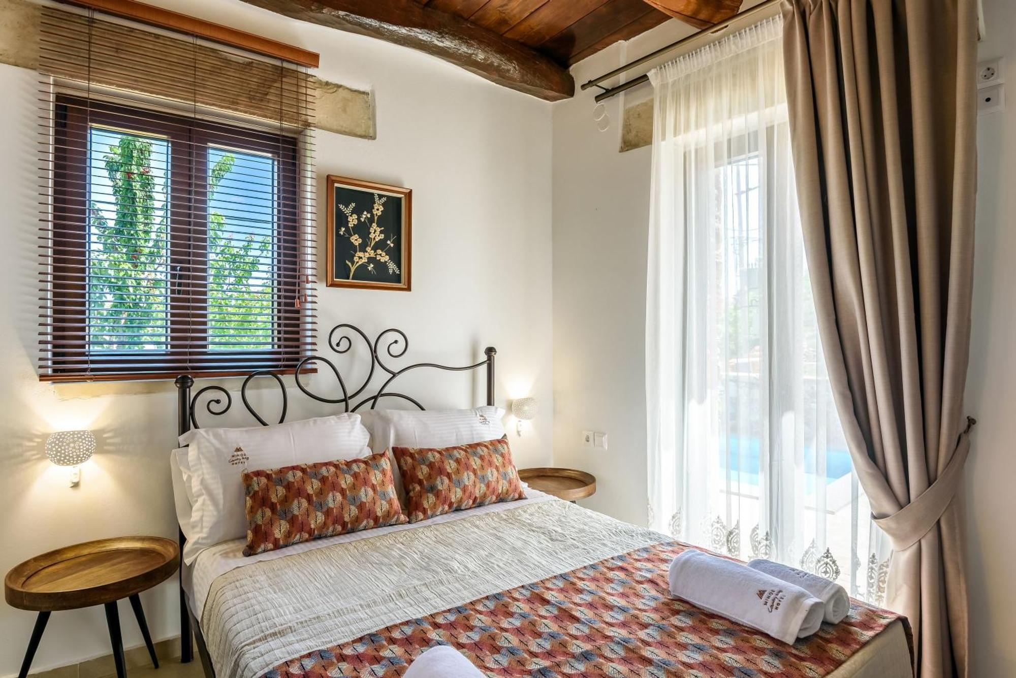 Minos Country Living Apartments Agriles Εξωτερικό φωτογραφία